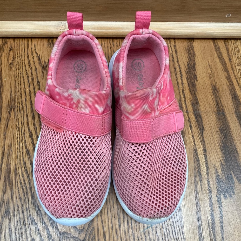 💖😻💖Cat & Jack Pink Mesh Kids Sneakers